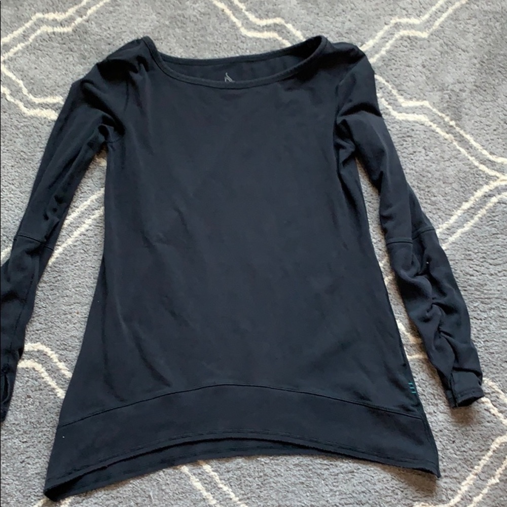 Nancy Rose Performance atheleisure top